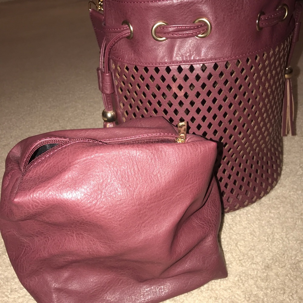 Purse - Picture 3 of 5